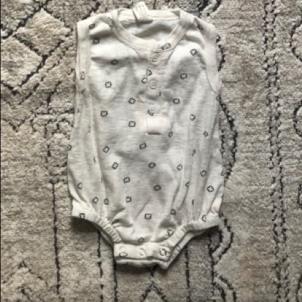 0-3 Kate Quinn bubble